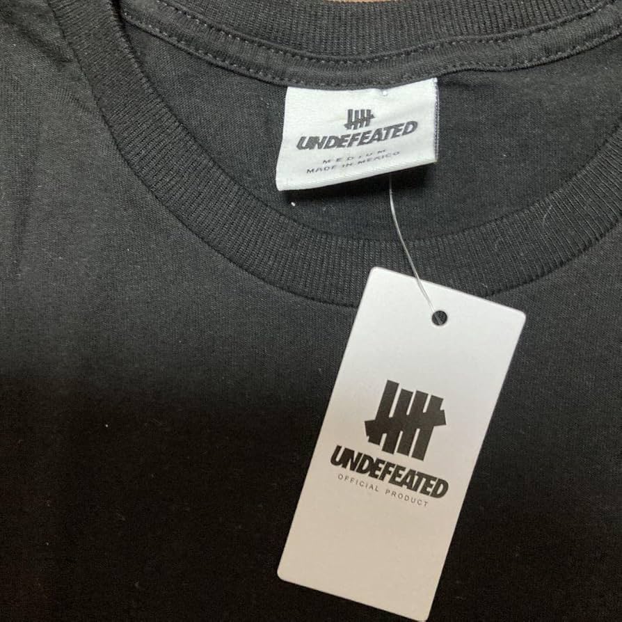 Amazon.co.jp: Tagged UNDEFEATED Short Sleeve T-Shirt